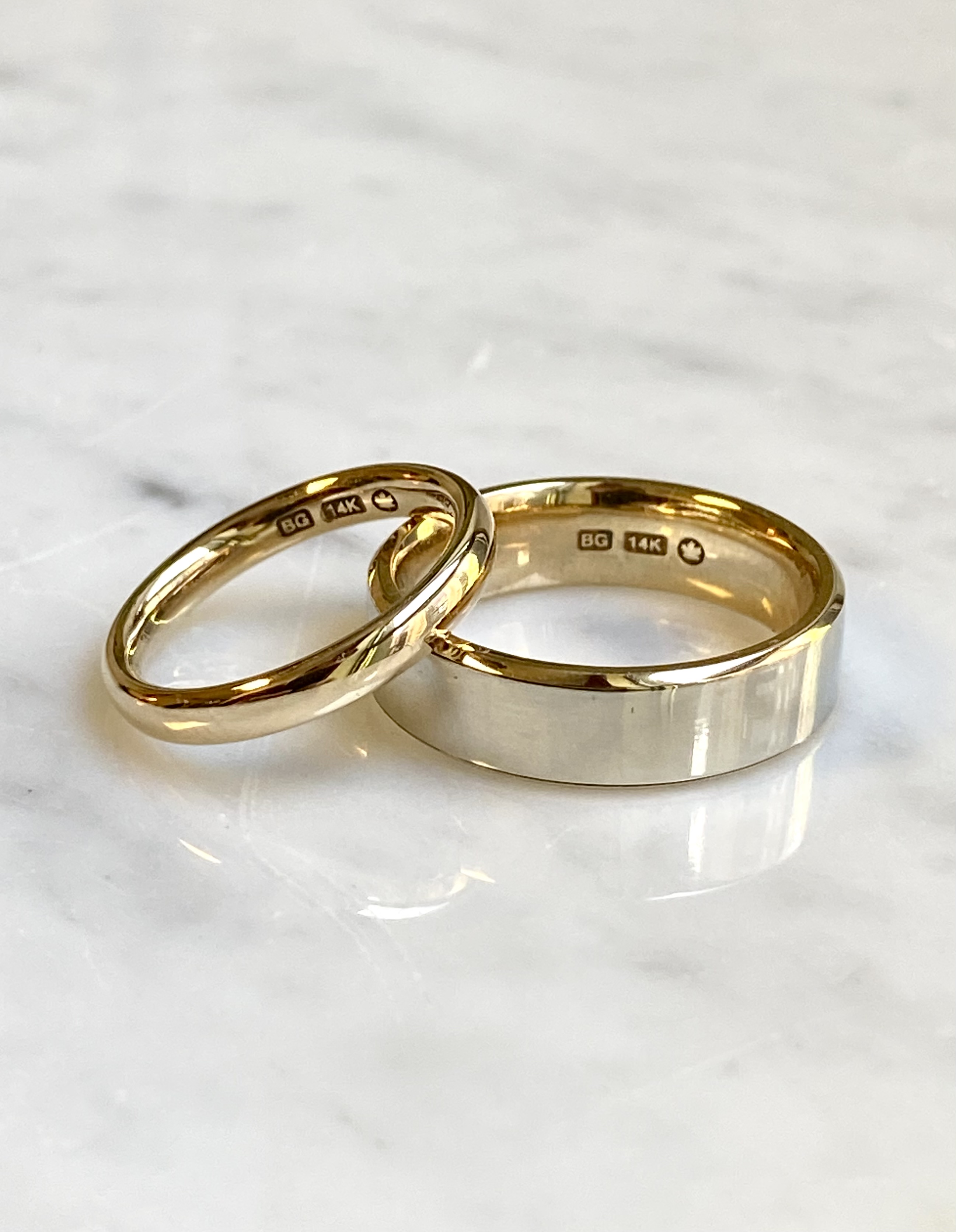 14k two-tone gold wedding band set domed ladies band and flat mens band high polish — Bear Goldsmithing Toronto