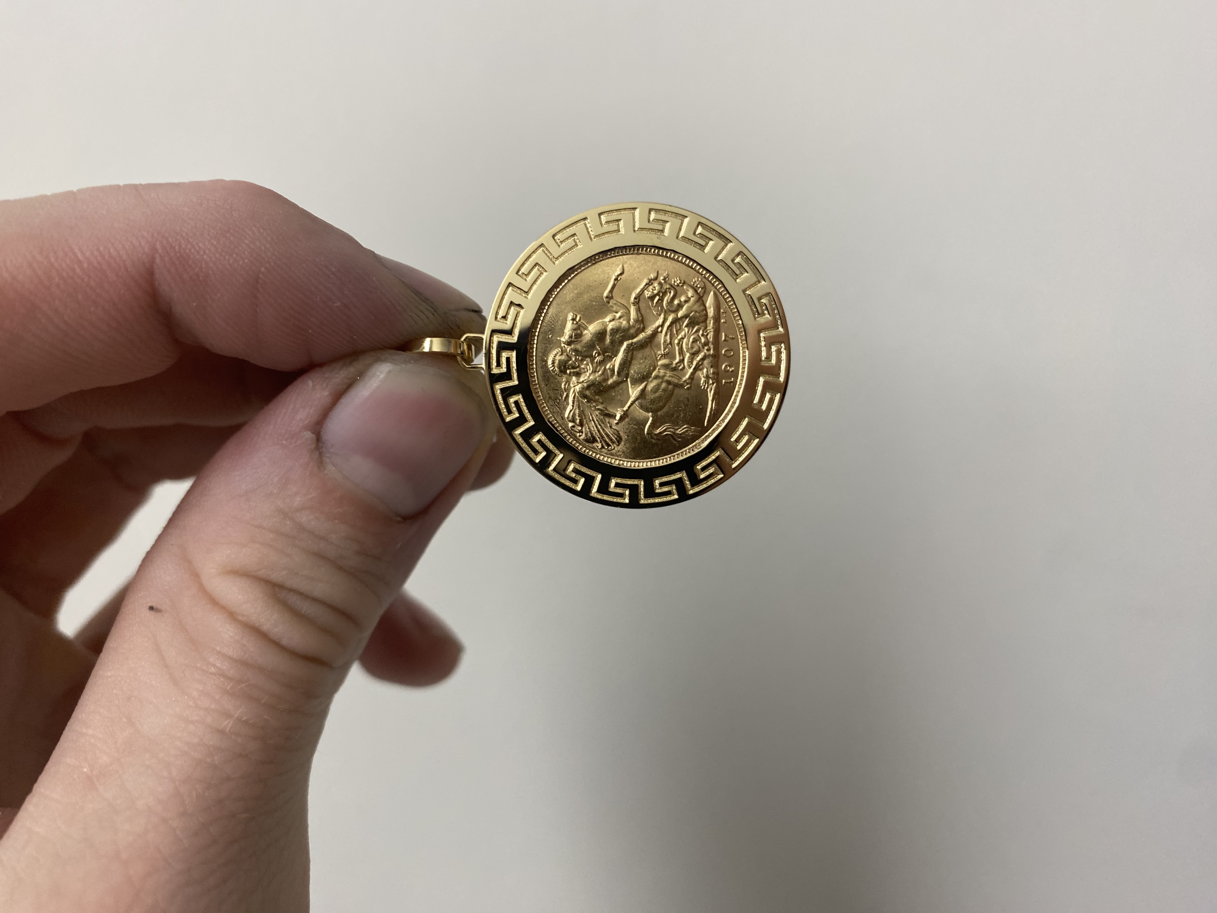 Gold sovereign coin pendant — St George and the dragon — custom pendant Toronto